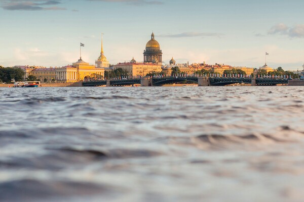 Pogled na Sankt-Peterburg
