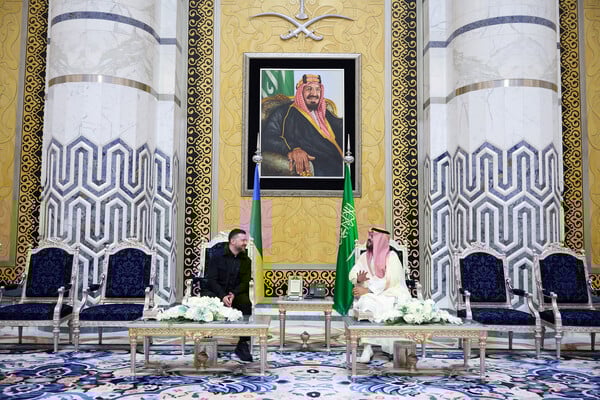 Rat u Ukrajini, 1521. dan: Zelenski širi dogovore s Bakuom i Rijadom, SAD nastavlja isporuku oružja unatoč ratu s Iranom, nova razmjena zarobljenika