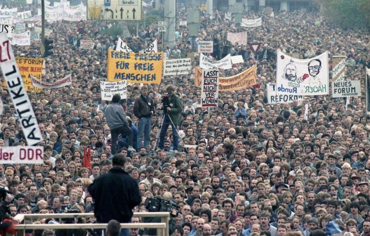 Demonstrations in East Berlin in 1989