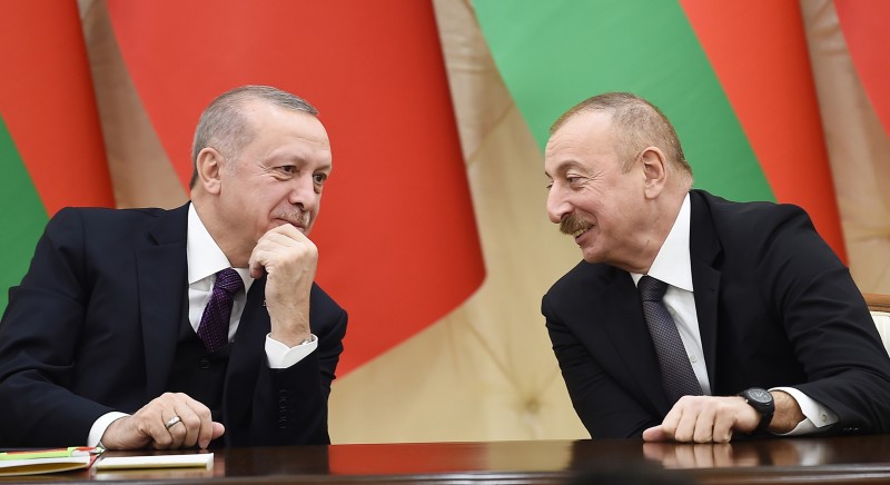 Turski predsjednik Recep Tayyip Erdogan i azerski predsjednik Ilham Aliyev u Bakuu, veljača 2020. (izvor: službene stranice azerskog predsjednika - president.az)