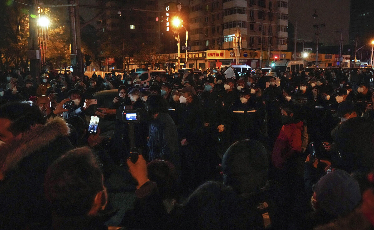 Prosvjedi u Pekingu, 27. studenog 2022. (izvor: AP Photo/Andy Wong/Guliver Image)