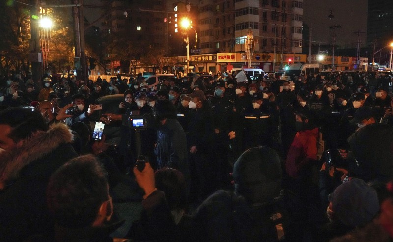 Prosvjedi u Pekingu, 27. studenog 2022. (izvor: AP Photo/Andy Wong/Guliver Image)