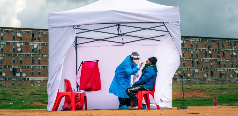 Testiranje na koronavirus u Johannesburgu (izvor: AP Photo/Jerome Delay/Guliver Image)