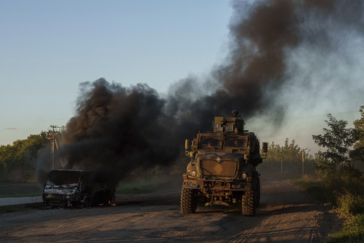 AP Photo/Evgeniy Maloletka/Guliver Image