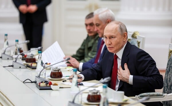 Moskva, sad već kroz vatru i dim, još će jednom dobro promotriti Trumpa, Europu, ali i Izrael, izmjeriti liniju opasnosti, i donijeti svoju najvažniju odluku