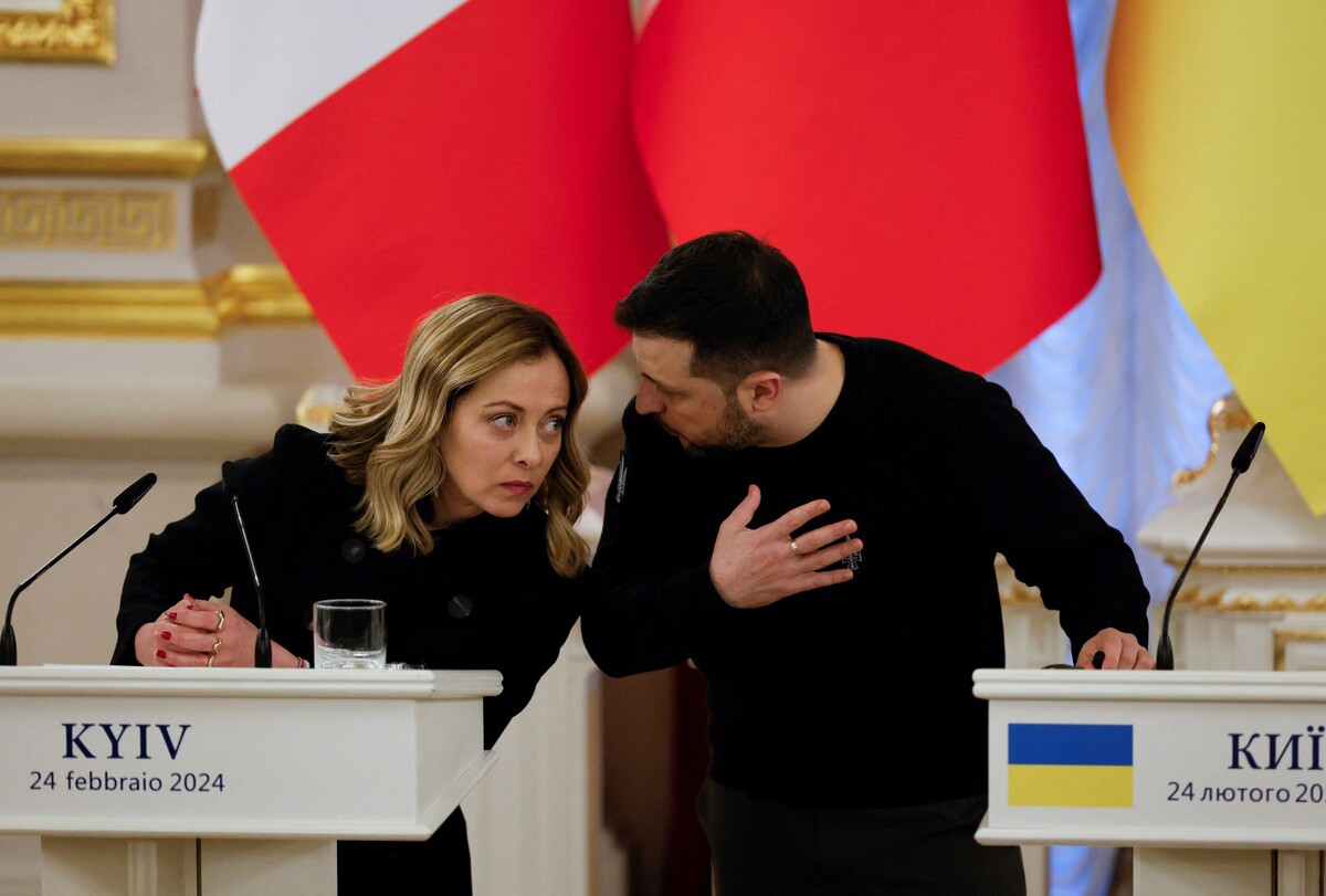 Giorgia Meloni i Volodimir Zelenski u Kijevu 24. veljače 2024. (izvor: Reuters / Guliver Image)
