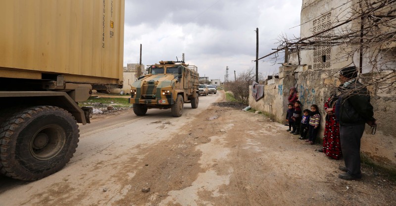 Turski vojni konvoj u Idlibu, veljača 2020. (izvor: AP Photo/Ghaith Alsayed/Guliver Image)