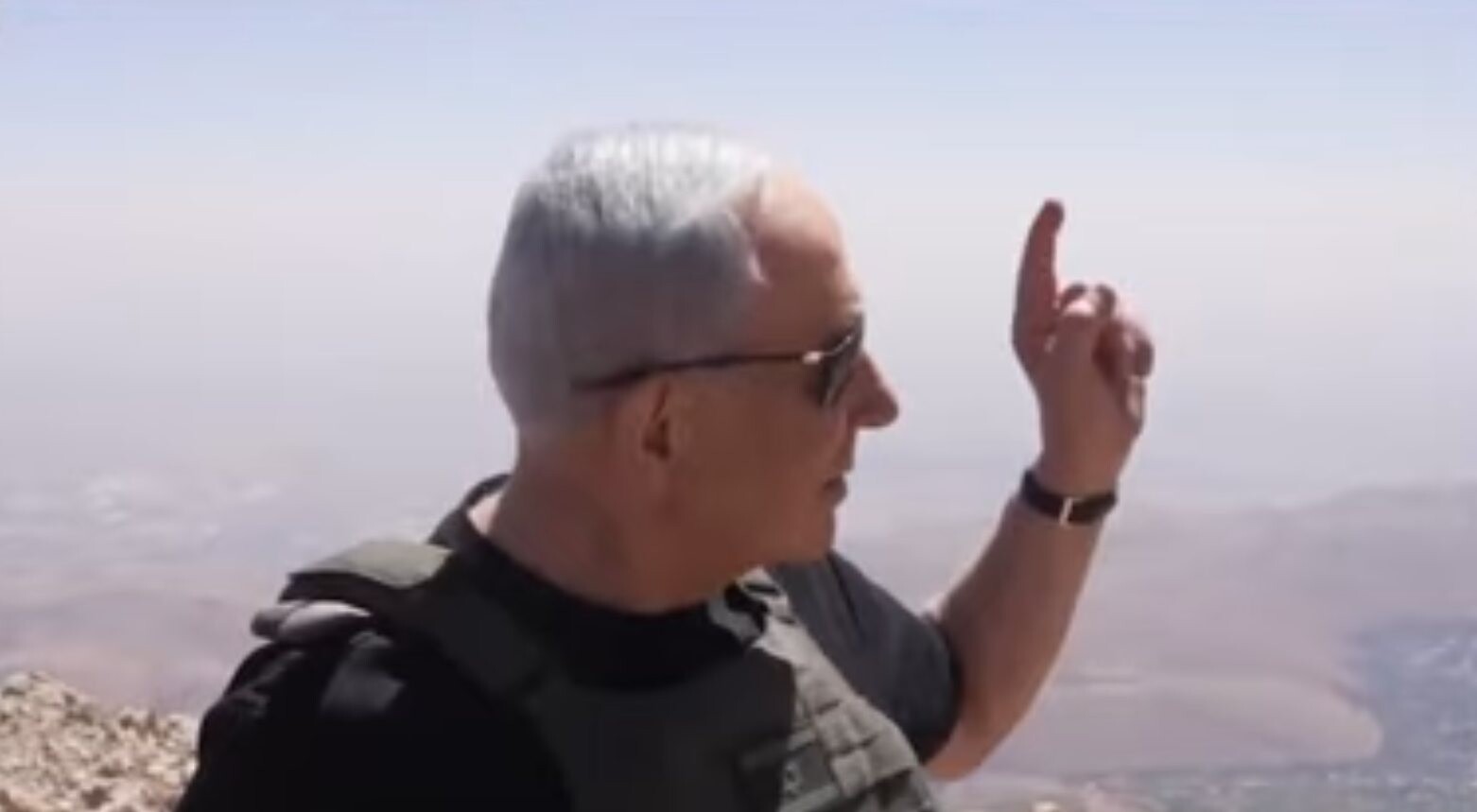Benjamin Netanyahu na planini Hermon