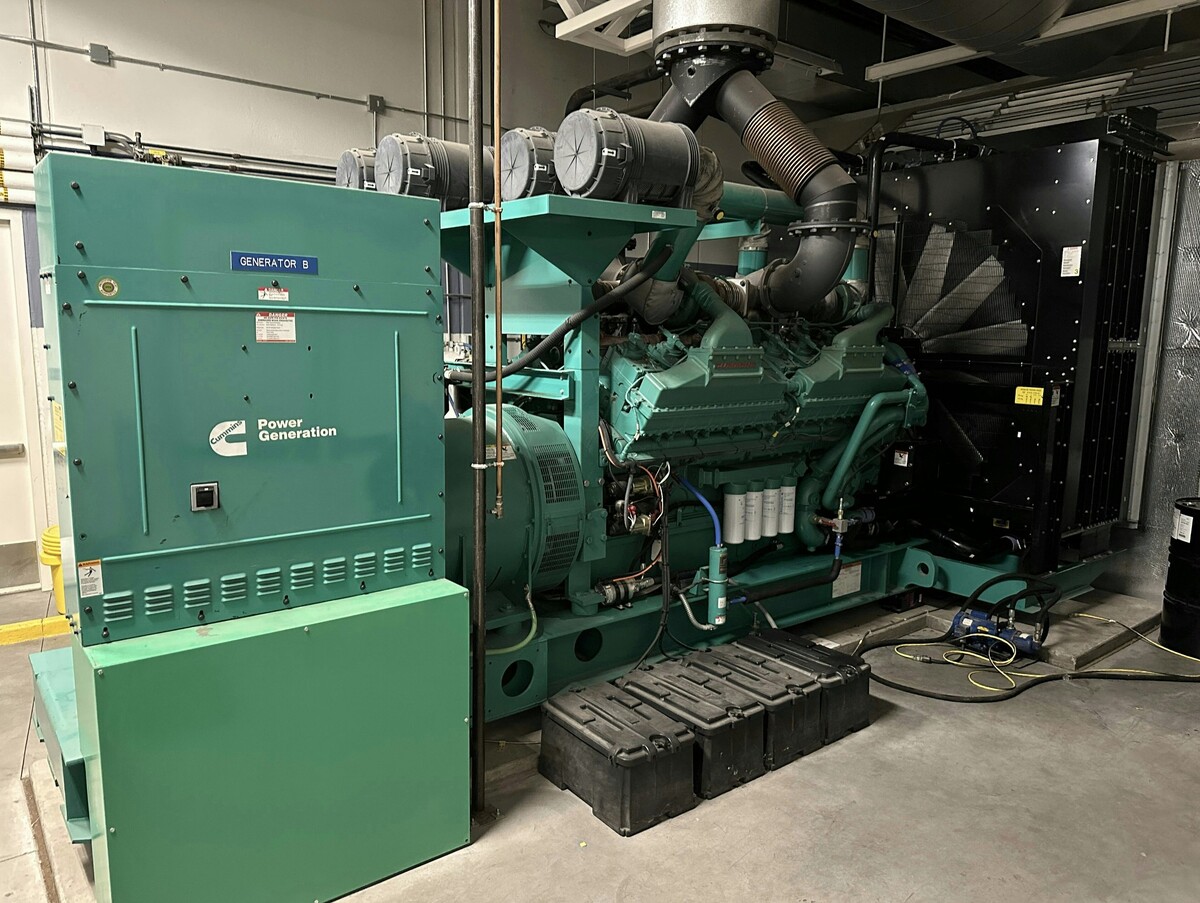 Diesel backup power in a data center