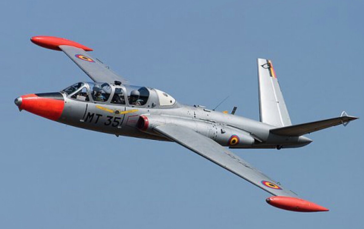 Fouga CM.170 Magister