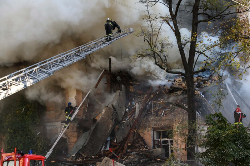 Scena nakon napada dronovima na Kijev, 17.10.2022. (izvor: Imago Lifesytle / Maxym Marusenko / Guliver Image)