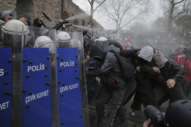 AP Photo/Huseyin Aldemir/Guliver Image