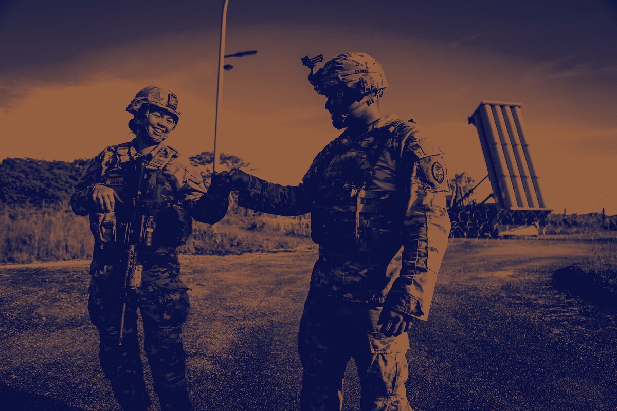 Američki vojnici pored THAAD sustava