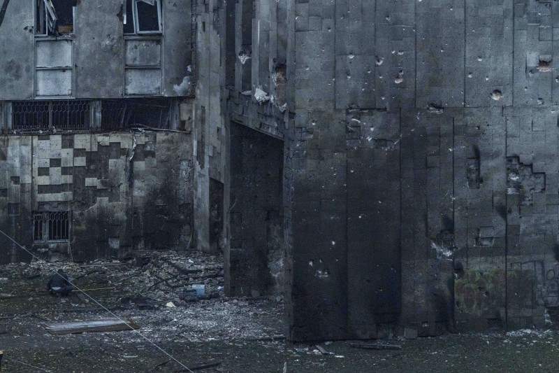 Scena iz grada Dnjepro nakon ruskog raketiranja (izvor: Imago Lifestyle / Celestino Arce / Guliver Image)