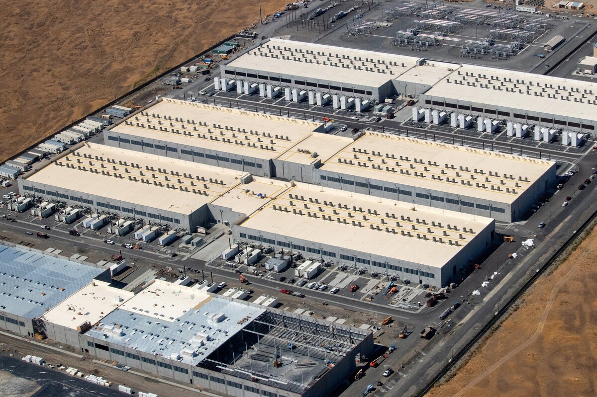 Amazon data center