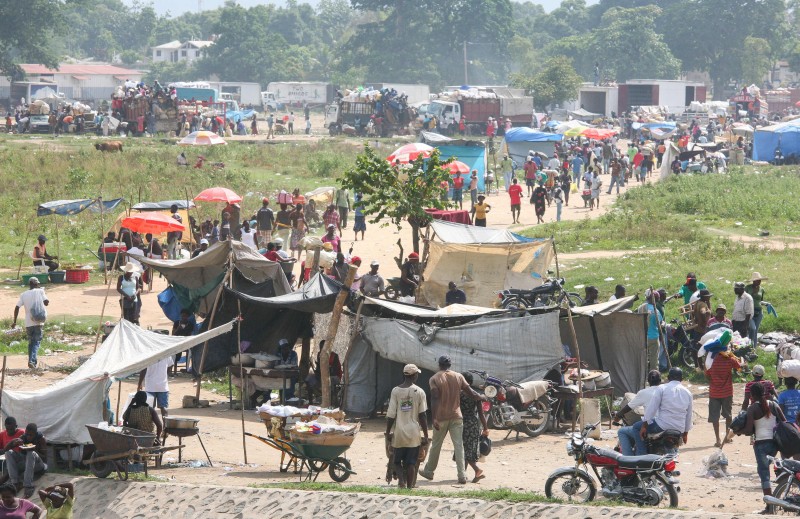 Haićani na granici s Dominikanskom Republikom (izvor: Alex Proimos / WikiMedia / CC BY 2.0)