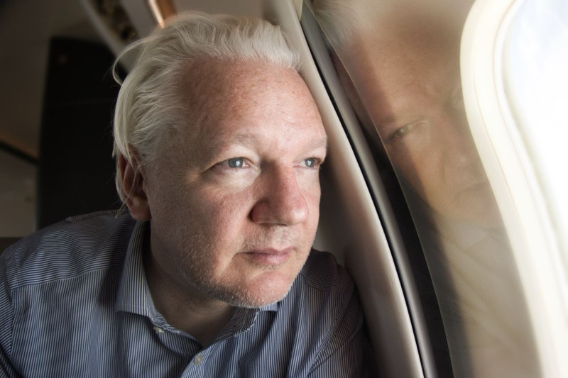Julian Assange na slobodi, 25. lipnja 2024. (izvor: WikiLeaks)