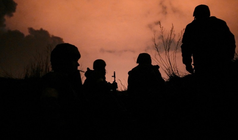 Ukrajinska vojska na prostoru zračne vojne baze Vasiljkiv u okolici Kijeva, 27. veljače 2022. (izvor: REUTERS/Maksim Levin/Guliver Image)