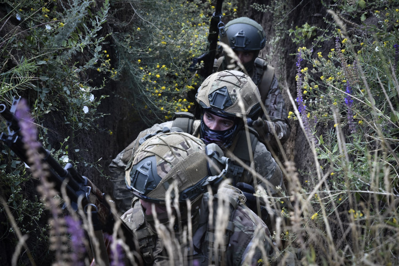 Ukrajinski vojnici na fronti u Zaporožju, 18. lipnja 2024. (izvor: AP Photo/Andriy Andriyenko/Guliver Image)
