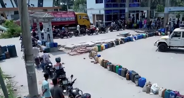 Red za gorivo u Bangladešu