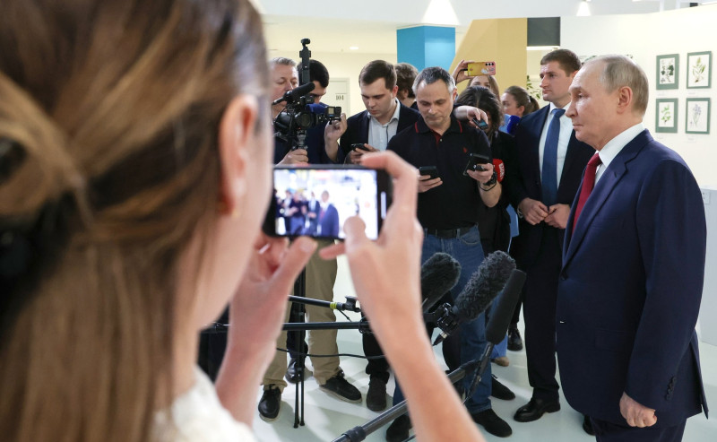 Putin daje izjavu za medije nakon razgovora s Trumpom (izvor: kremlin.ru)