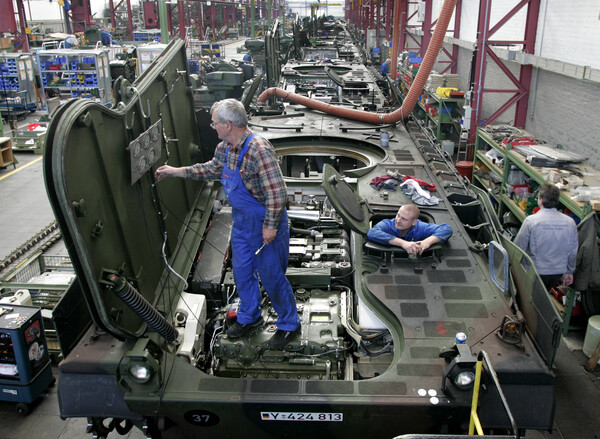 Proizvodnja vojnih vozila