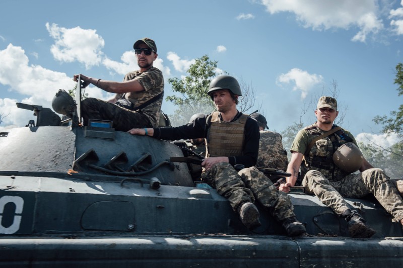 Ukrajinski vojnici u regiji Donjeck (izvor: Adrien Vautier / Le Pictorium / Guliver Image)