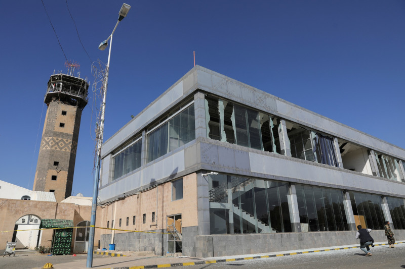 Nakon izraelskog napada na međunarodnu zračnu luku u glavnom gradu Jemena, 27.12.2024. (izvor: Khaled Abdullah/Reuters/Guliver Image)