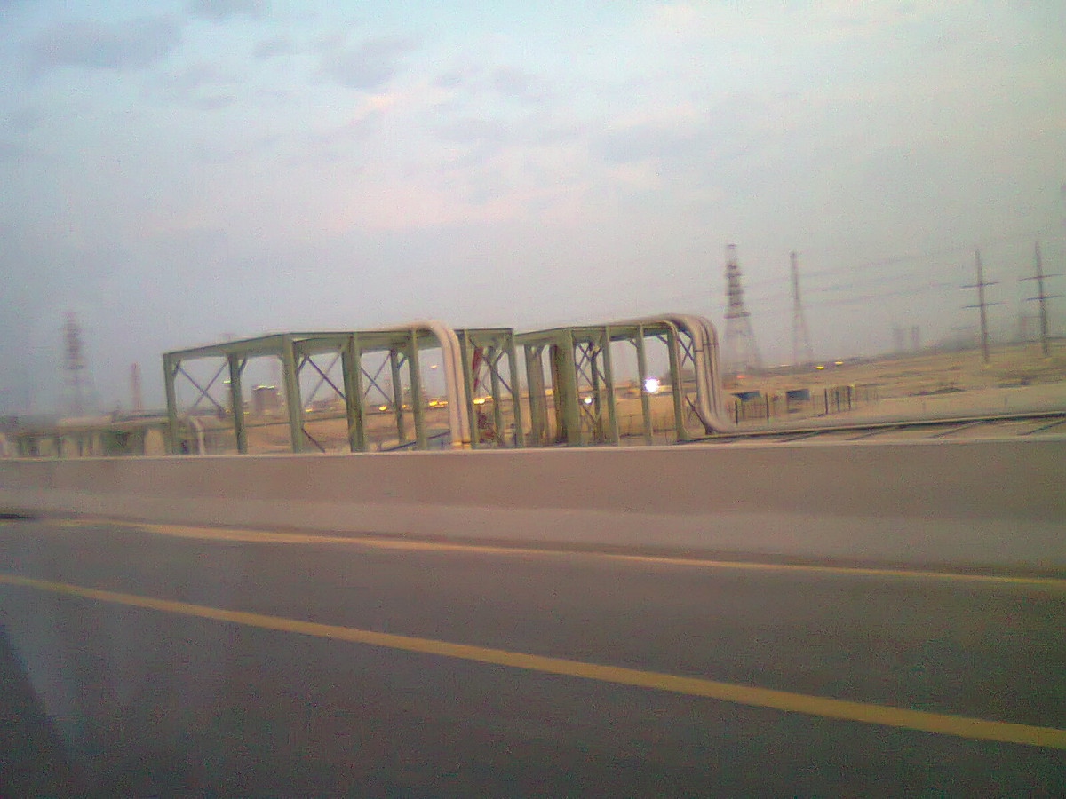 Oil pipe lines in saudi Arabia