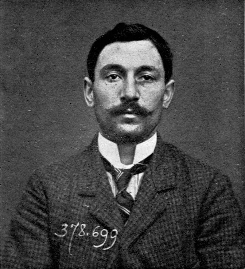 Police photograph of Vincenzo Peruggia from 1909, two years before the theft of the Mona Lisa.