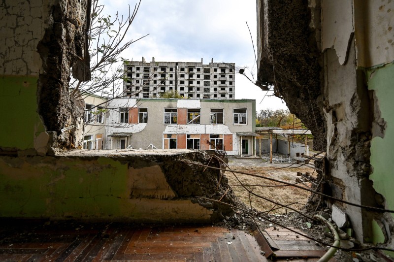 Scena iz grada Stepnohirsk u regiji Zaporožje, 2. studenog 2022. (izvor: Imago Lifestyle / Dmytro Smolienko / Guliver Image)