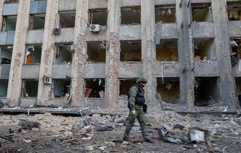 Zgrada gradonačelnika i gradske administracije u Donjecku, 16. listopada 2022. (izvor: REUTERS/Alexander Ermochenko/Guliver Image)