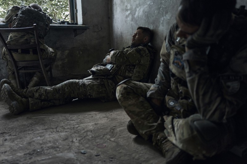 Predah ukrajinskih vojnika na fronti u Zaporožju, 2. srpnja 2023. (izvor: AP Photo/Libkos/Guliver Image)