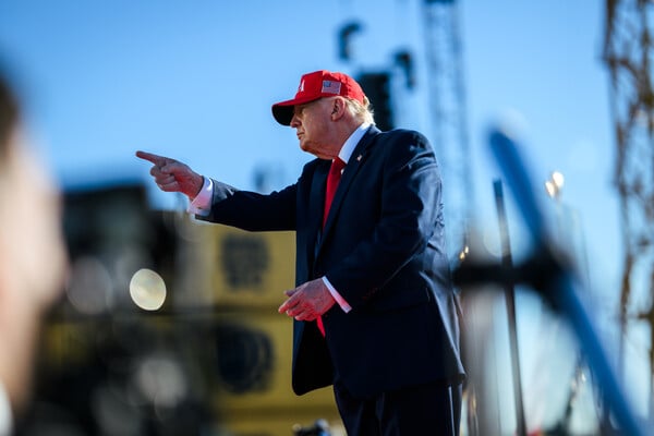 Vladimire, Volodimire, Trump vam upravlja ratom - što ćete sad?