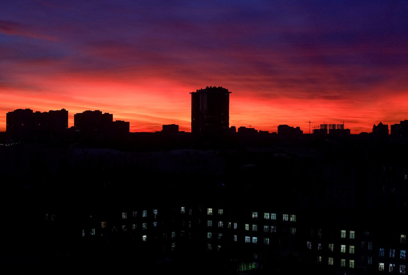 Zalaz sunca u Kijevu (izvor: Gleb Garanich/Reuters/Guliver Image)