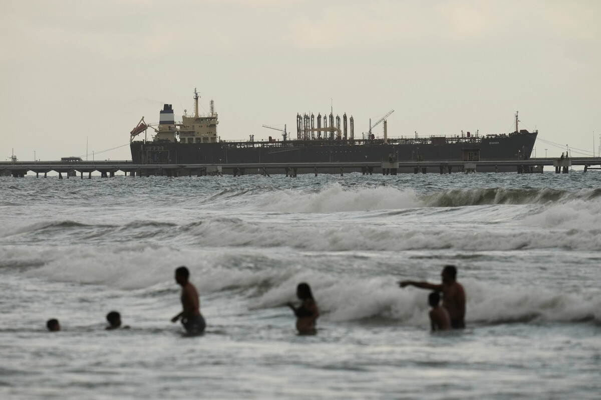 Evana, naftni tanker, usidren u luci El Palito u Puerto Cabellu, Venezuela, nedjelja, 21. prosinca 2025.