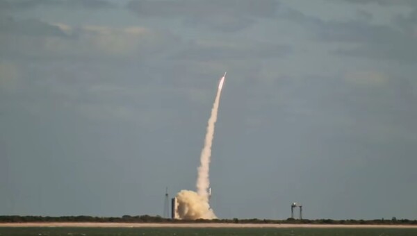Testiranje rakete Dark Eagle