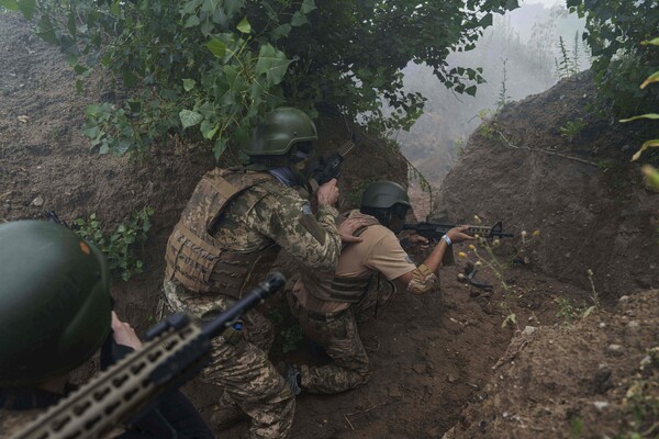 AP Photo/Evgeniy Maloletka/Guliver Image