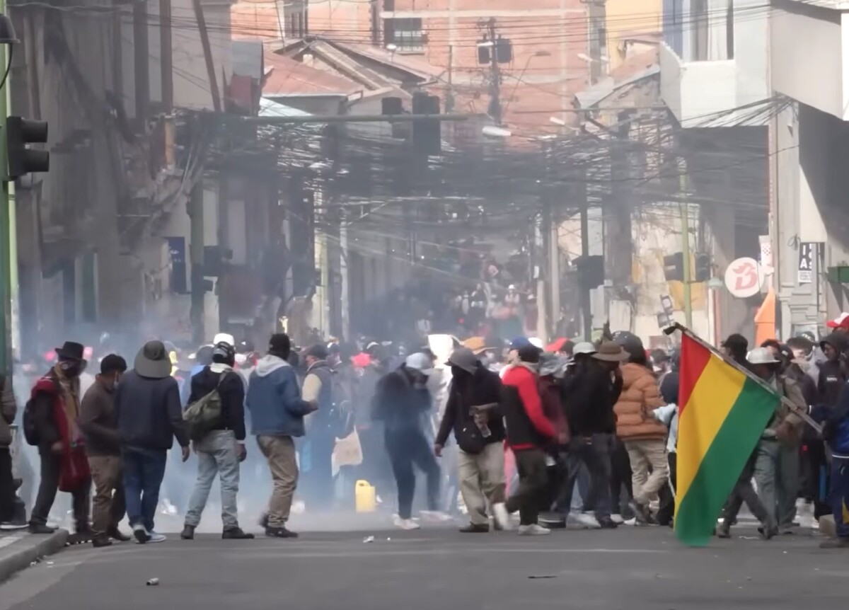 Nemiri u Boliviji