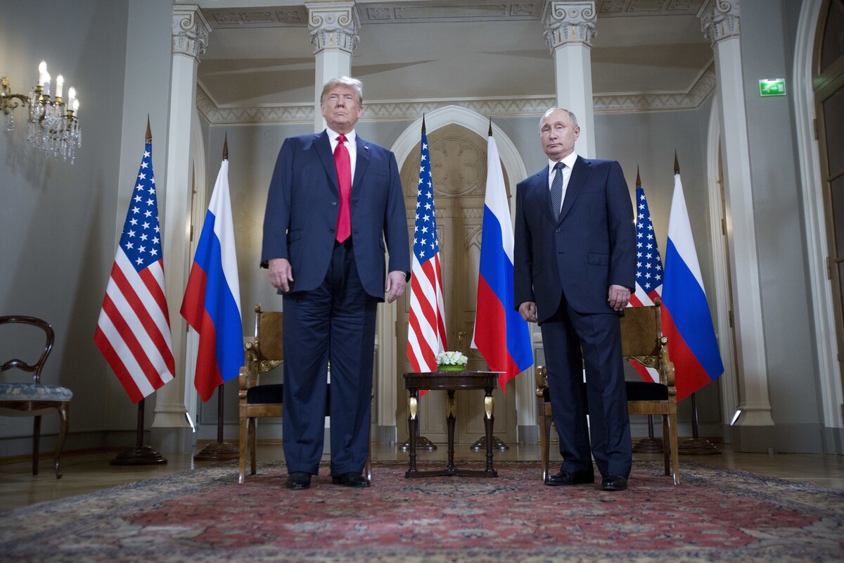 Trump i Putin u Helsinkiju 2018. (izvor: AP Photo/Pablo Martinez Monsivais/Guliver Image)