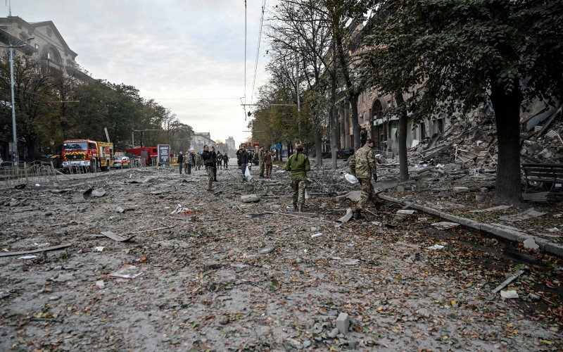 Grad Zaporožje nakon raketnog napada 6. listopada 2022. (izvor: Imago Lifestyle / Dmytro Smoliyenko / Guliver Image)