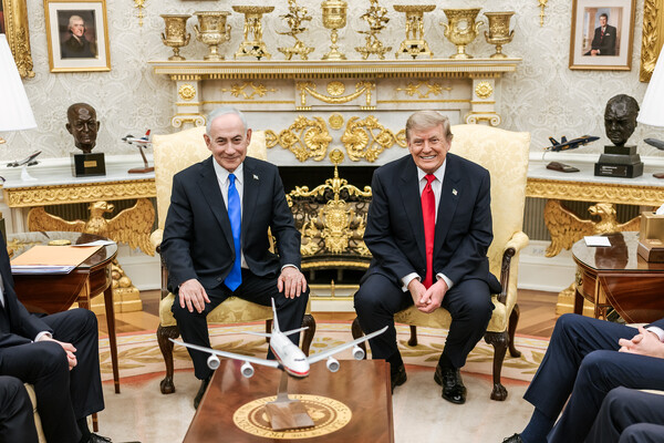 Trump tvrdi da je razoružao Hamas, ali iza "povijesnog sporazuma" kriju se tri nespojive verzije mira u Gazi