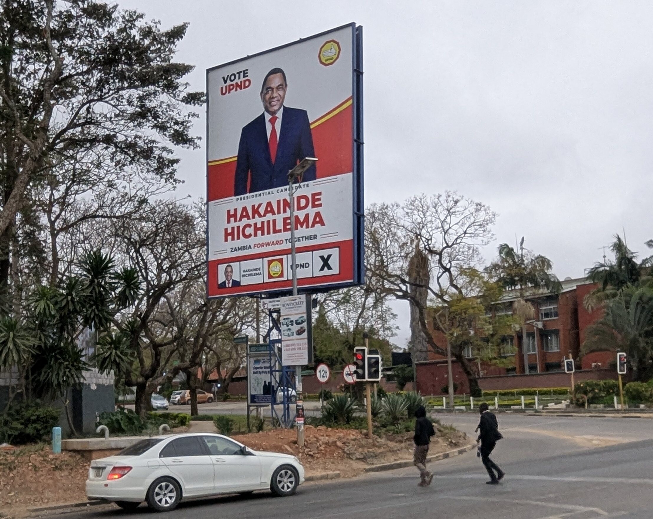 Izborni plakat u Zambiji