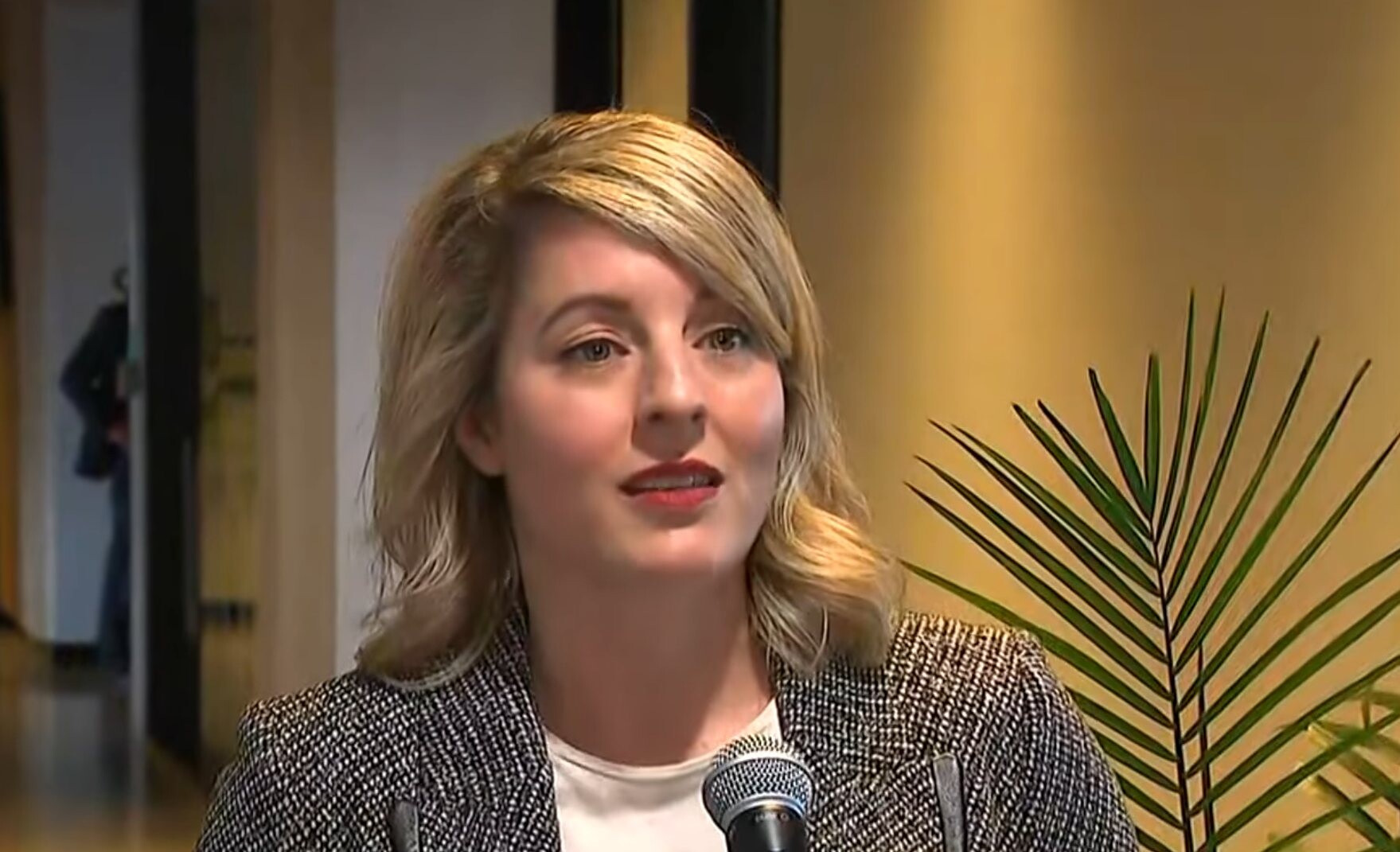 Mélanie Joly