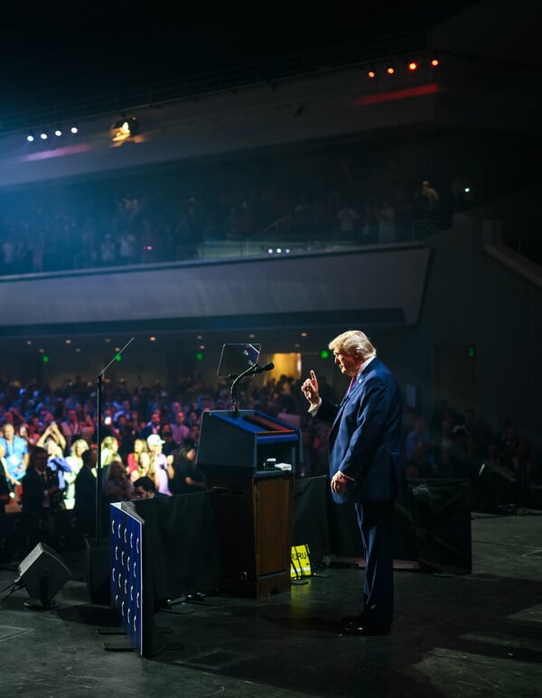 Napraviti zamku i zatim upasti u nju: blokadom Irana Trump je blokirao sebe i otvorio front prema cijelom svijetu