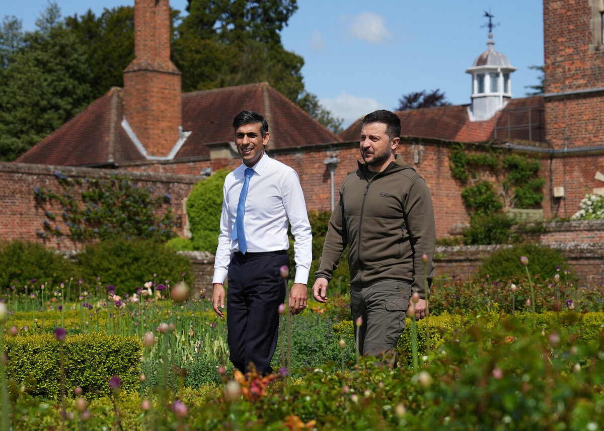 REUTERS / Guliver Image