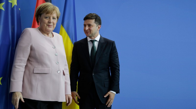 Angela Merkel i Volodimir Zelenski u Berlinu, fotografija iz lipnja 2019. (izvor: AP Photo/Markus Schreiber/Guliver Image)