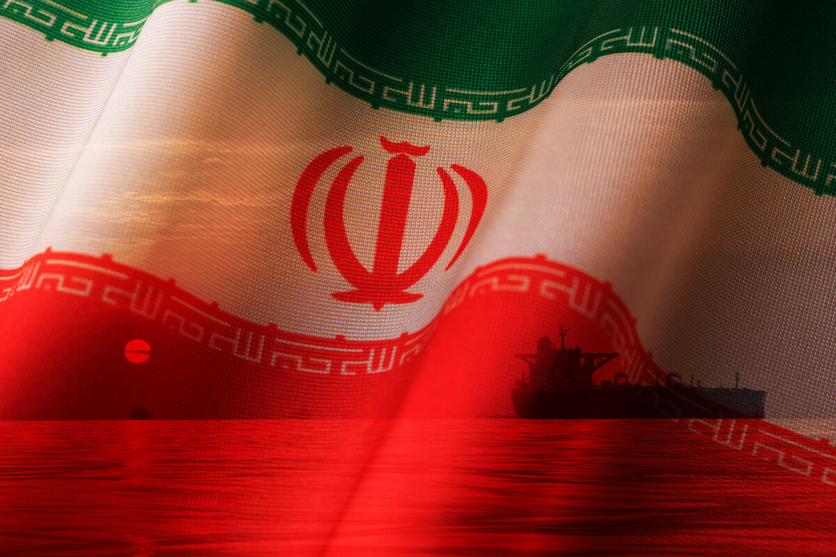 Hormuz (AP Photo/Asghar Besharati), iranska zastava (Pexels)