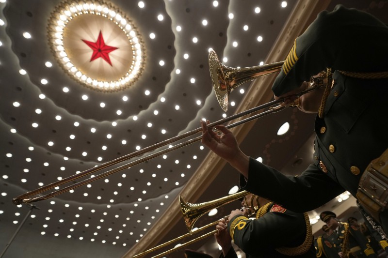 AP Photo/Mark Schiefelbein/Guliver Image