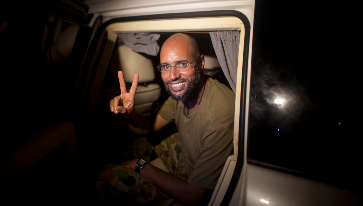 Saif Al-Islam Gaddafi u Tripoliju, 23. kolovoza 2011. (izvor: AP Photo/Dario Lopez-Mills/Guliver Image)